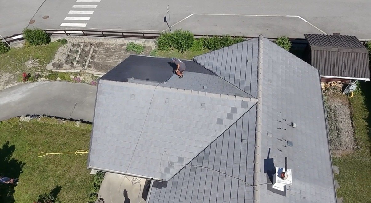 Hydrofuge color&eacute; en cours &mdash; vue drone &mdash; N.H.B R&eacute;novation