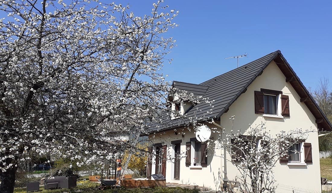 Maison après hydrofugation de toiture par NHB Rénovation